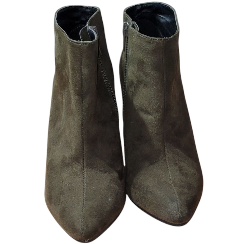 Forever 21 olive green side zip wedge booties Size 6